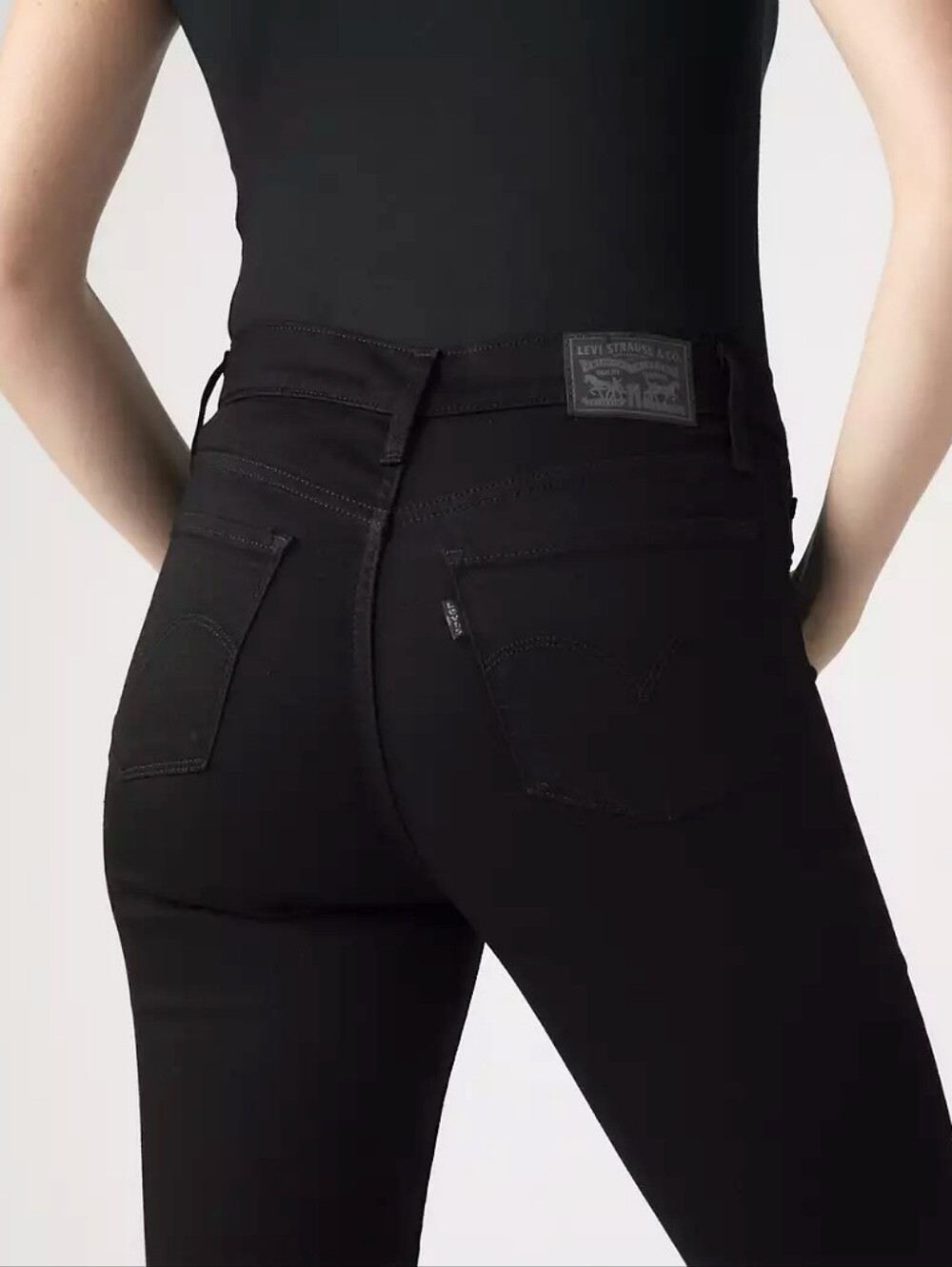 NEW Levi's 311 Jeans Women's Size 32x28 Black Mid Rise Skinny Shaping Denim